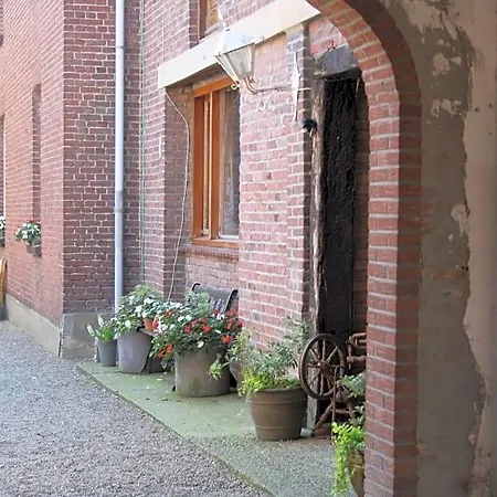 Biedermeier 3* Born